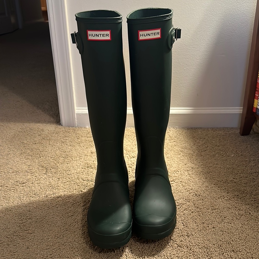 Tall rain boots